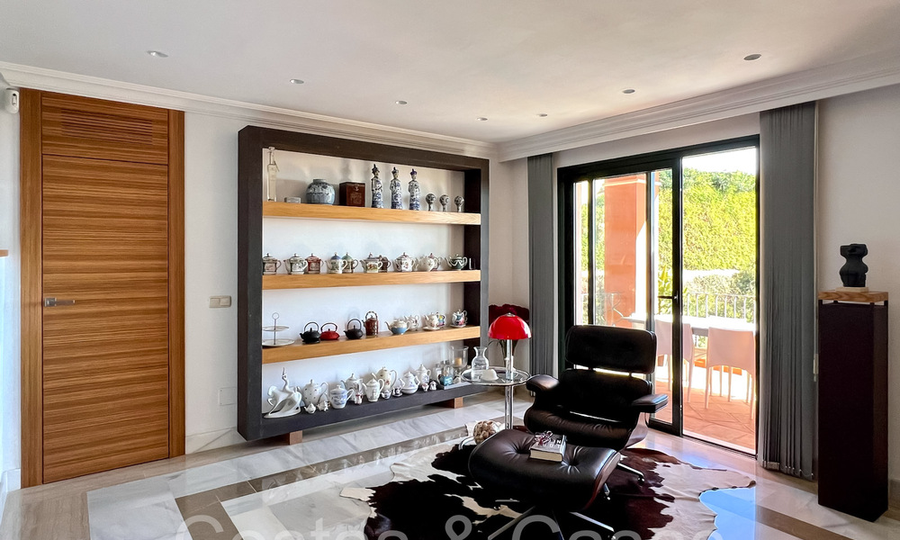 Instapklaar, ruim 3-slaapkamer penthouse te koop met magnifiek zeezicht in Benahavis - Marbella 64312