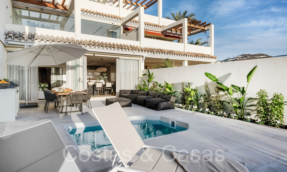 Verfijnd luxe appartement met meer-, berg- en zeezicht te koop in Nueva Andalucia, Marbella 64467