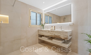 Verfijnd luxe appartement met meer-, berg- en zeezicht te koop in Nueva Andalucia, Marbella 64488 