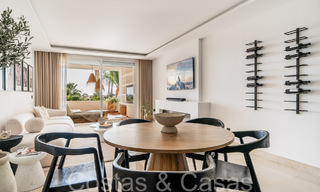 Charmant appartement te koop met panoramisch uitzicht op de vallei en zee in Nueva Andalucia, Marbella 64604 
