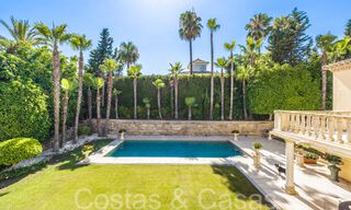 Traditionele luxevilla met Andalusisch charme te koop in Las Brisas in Nueva Andalucia’s golfvallei, Marbella 64161 