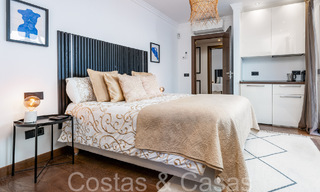 Ruime, hedendaagse luxevilla te koop in een populaire woonomgeving in Nueva Andalucia, Marbella 65037 