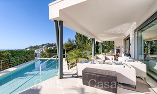 Modernistische luxevilla te koop in een gated urbanisatie in La Quinta, Marbella - Benahavis 65701 