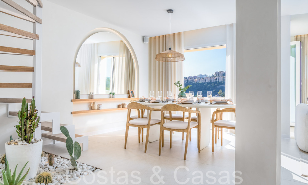 Instapklaar, eigentijds duplex penthouse te koop in een gated community in La Quinta te Benahavis, Marbella 66849