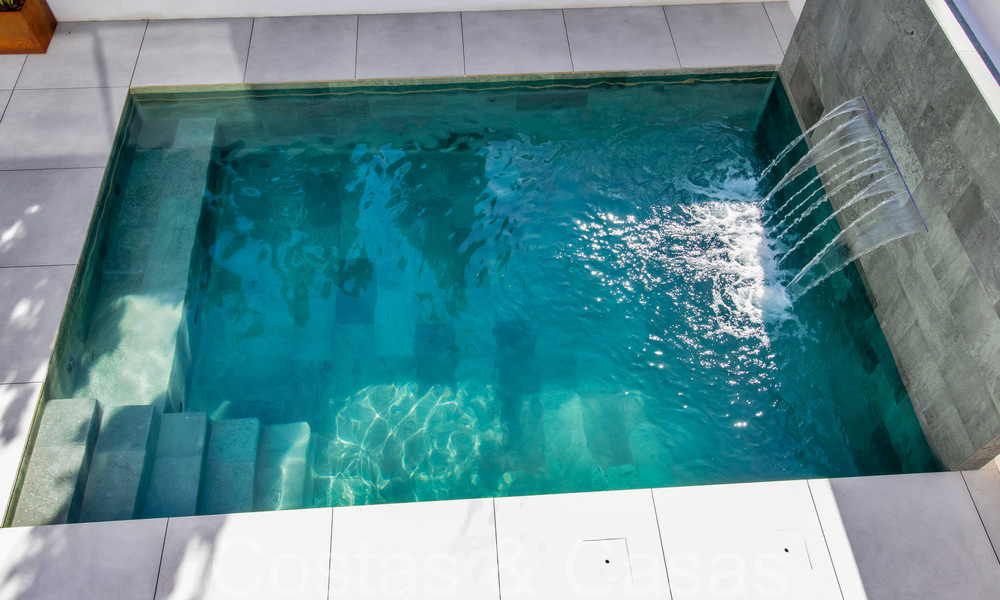  Eigentijdse, duurzame luxevilla met privézwembad te koop in Nueva Andalucia, Marbella 66903