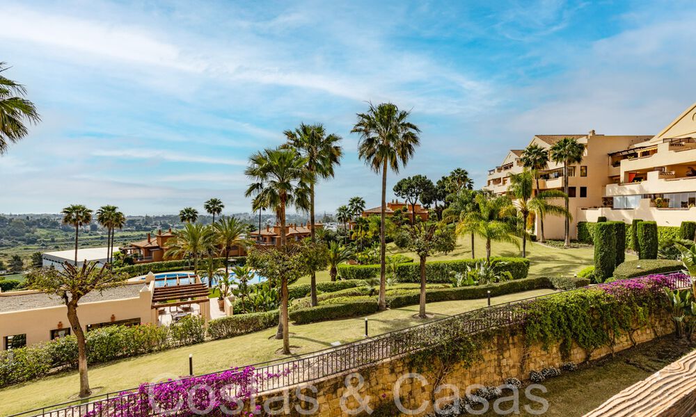 Instapklaar, luxe appartement volledig gerenoveerd met panoramisch uitzicht op de Middellandse Zee te koop in Marbella - Benahavis 67197