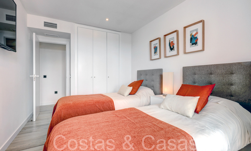 Instapklaar, luxe appartement volledig gerenoveerd met panoramisch uitzicht op de Middellandse Zee te koop in Marbella - Benahavis 67210