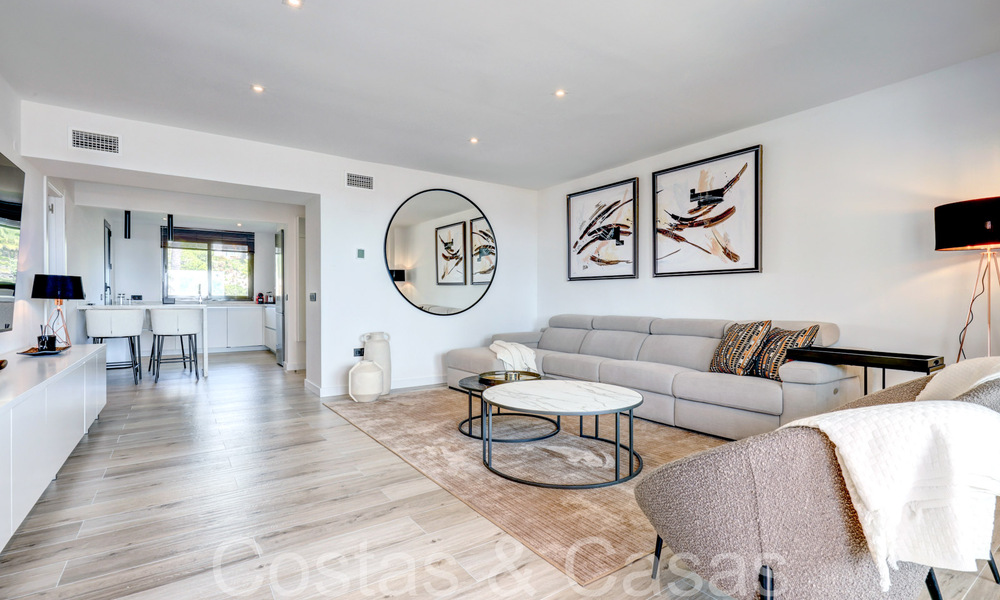 Instapklaar, luxe appartement volledig gerenoveerd met panoramisch uitzicht op de Middellandse Zee te koop in Marbella - Benahavis 67219