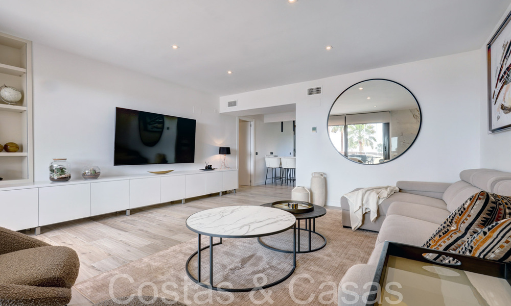 Instapklaar, luxe appartement volledig gerenoveerd met panoramisch uitzicht op de Middellandse Zee te koop in Marbella - Benahavis 67220