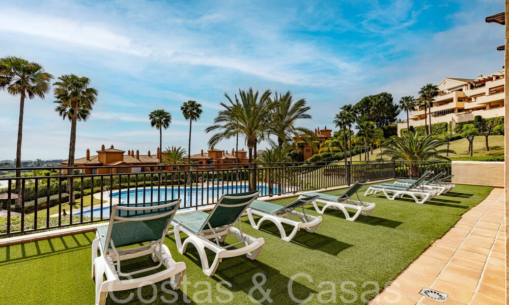 Instapklaar, luxe appartement volledig gerenoveerd met panoramisch uitzicht op de Middellandse Zee te koop in Marbella - Benahavis 67227