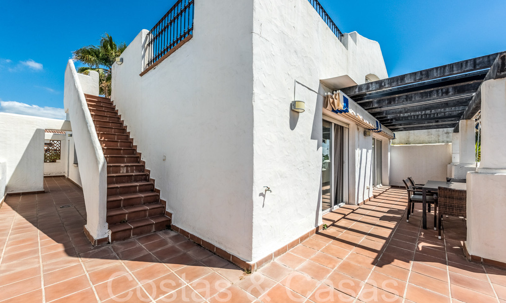 Beachside penthouse te koop op loopafstand van het strand en centrum in San Pedro, Marbella 67694