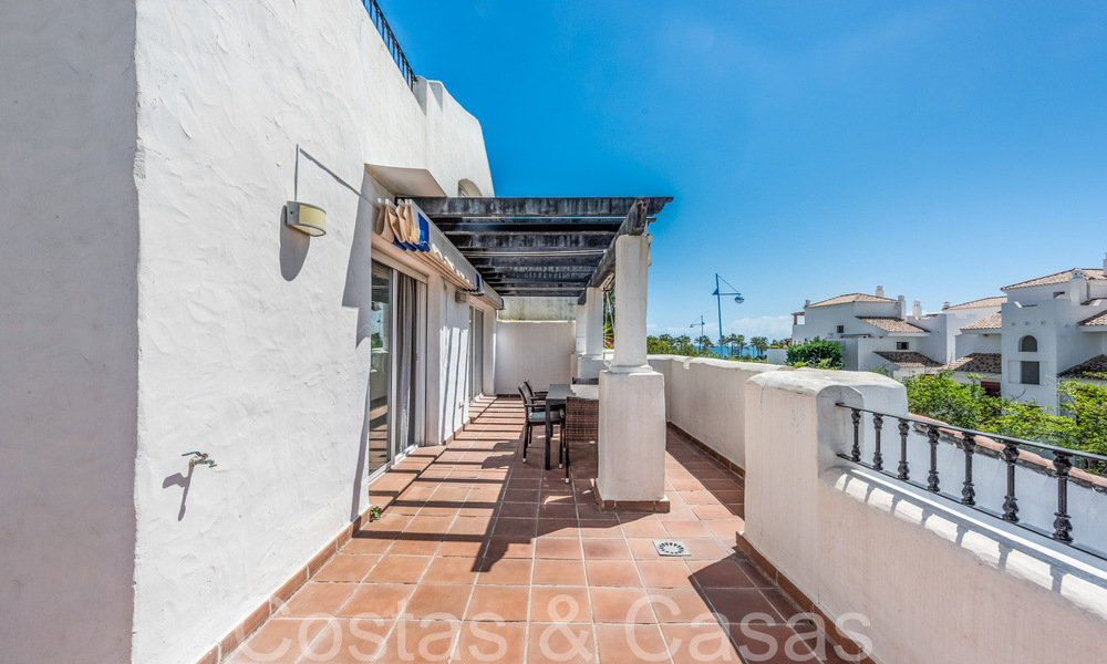 Beachside penthouse te koop op loopafstand van het strand en centrum in San Pedro, Marbella 67695