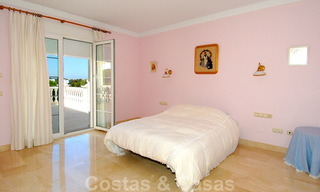 Luxe villa te koop in kolloniale stijl in Marbella op een groot perceel 22560 