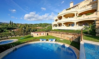 Ruim luxe appartement in showflatconditie te koop in Elviria te Marbella 0