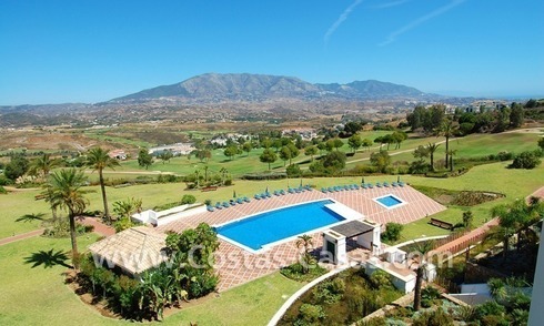 Penthouse appartement te koop in Golfresort te Mijas, Costa del Sol 