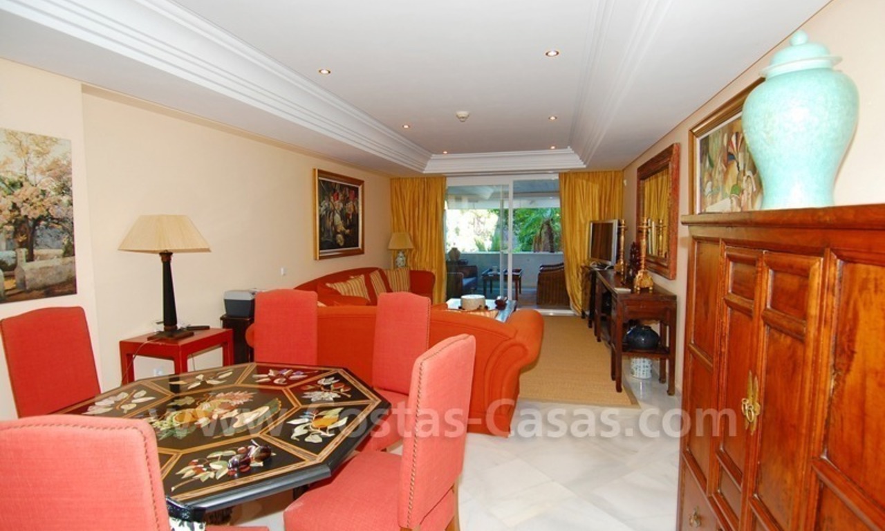 Luxe appartementen te koop, eerstelijnstrand complex, boulevard Golden Mile, Marbella centrum 8