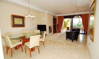Luxe eerstelijnstrand appartement te koop in Malibu, Puerto Banus, Marbella 15