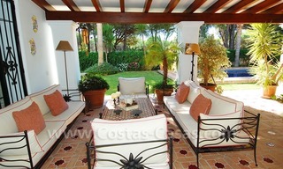 Beachside villa te koop, New Golden Mile, Marbella - Estepona 14