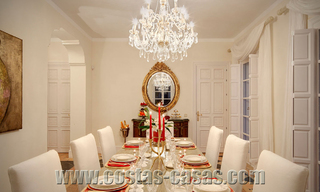 Klassiek, kasteelachtig herenhuis / villa te koop in Nueva Andalucía, Marbella 22641 