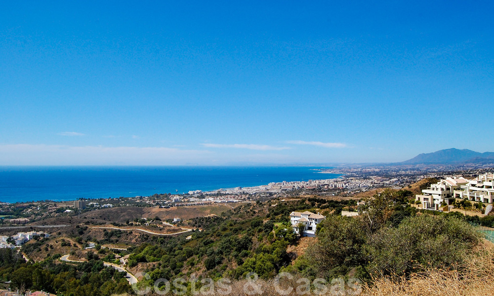 Bouwgronden te koop op de heuvels van Los Altos de Los Monteros in Marbella 31480