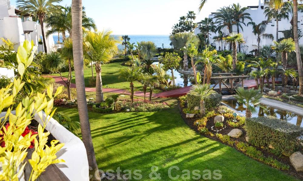 Te koop in Puerto Banus, Marbella: luxe strandappartement, penthouse met 5 slaapkamers 22472