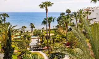 Te koop in Puerto Banus, Marbella: luxe strandappartement, penthouse met 5 slaapkamers 22492 