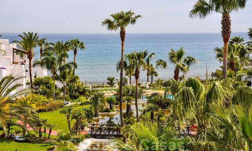 Te koop in Puerto Banus, Marbella: luxe strandappartement, penthouse met 5 slaapkamers 22493
