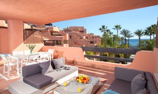 Luxe strandappartementen te koop in een eerstelijns strand resort, New Golden Mile, Marbella - Estepona 5286 