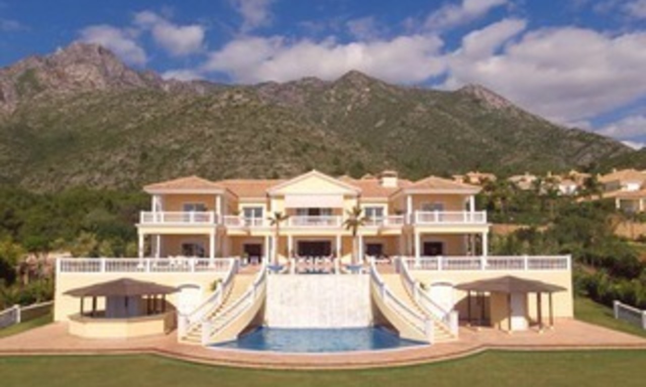 Exclusieve Villa te koop in Marbella - Sierra Blanca - Costa del Sol 0