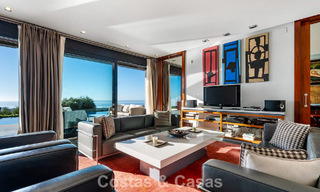 Instapklare moderne villa te koop met schitterend open zeezicht net ten oosten van Marbella centrum 787824 