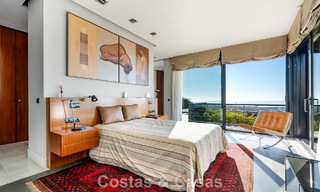 Instapklare moderne villa te koop met schitterend open zeezicht net ten oosten van Marbella centrum 787833 