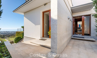 Instapklare moderne villa te koop met schitterend open zeezicht net ten oosten van Marbella centrum 787844 