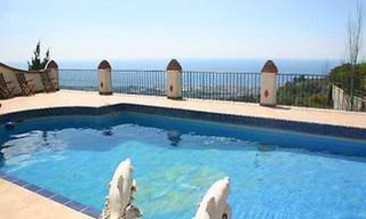 Villa te koop in Ojen - Marbella - Costa del Sol 3