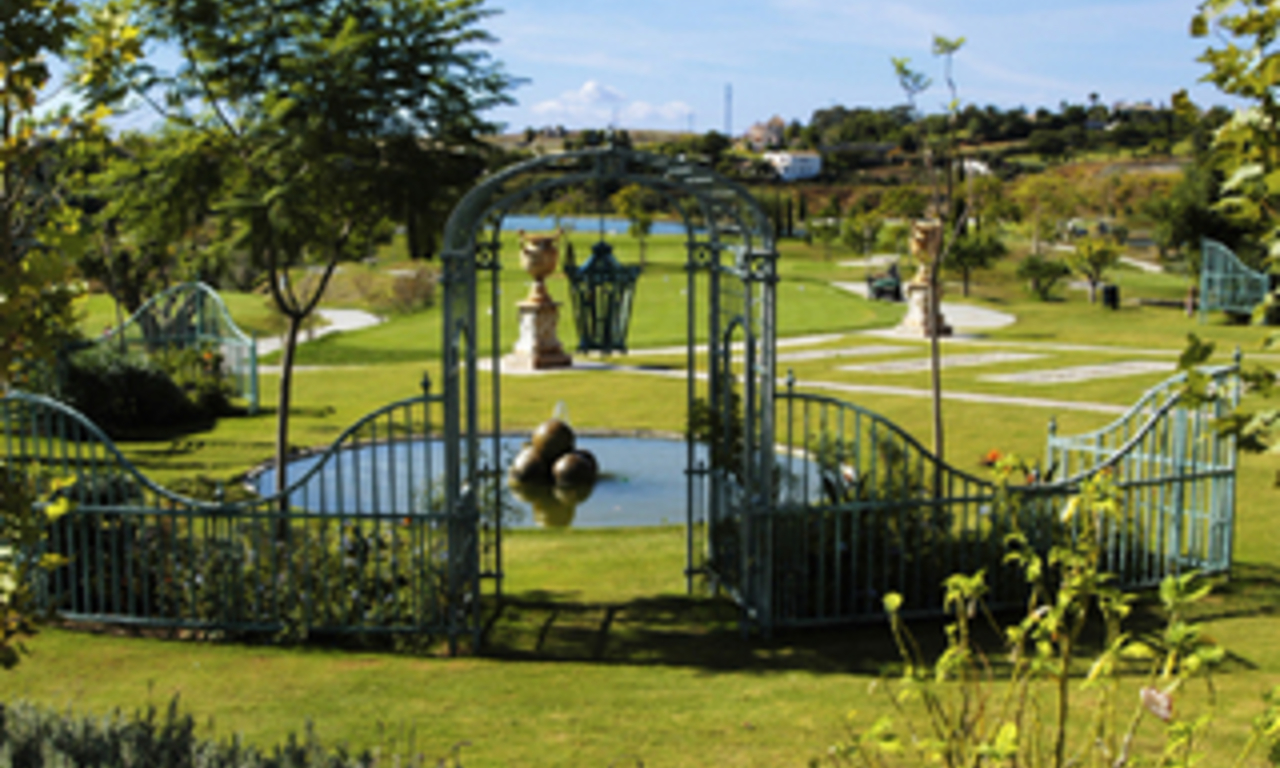 Golf appartement te koop in Four Seasons, Los Flamingos golf resort - Benahavis - Marbella - Estepona 11