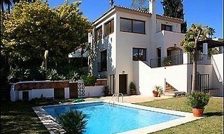 Villa te koop - Nueva Andalucia - Marbella 1