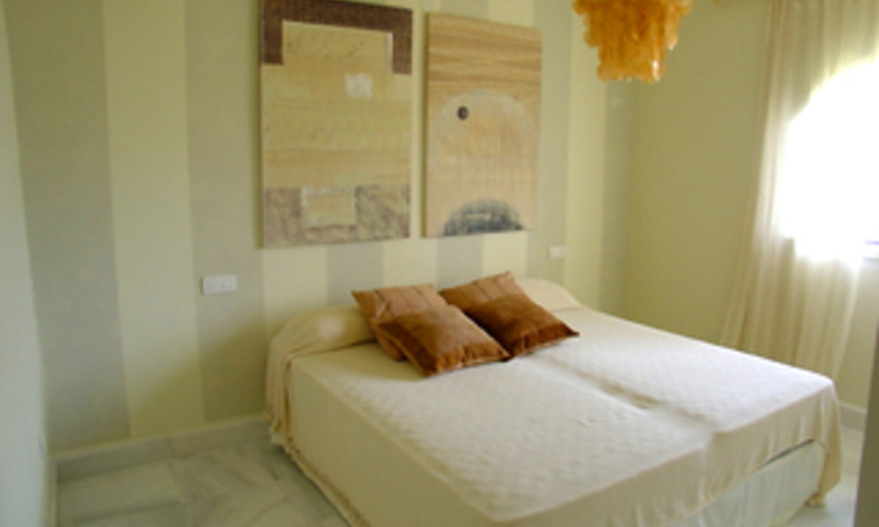 Villa te koop, eigen private en beveiligde urbanisatie, Oost Marbella 13