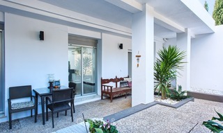 Te koop: Moderne villa in de Golfvallei van Nueva Andalucía, Marbella 2004 