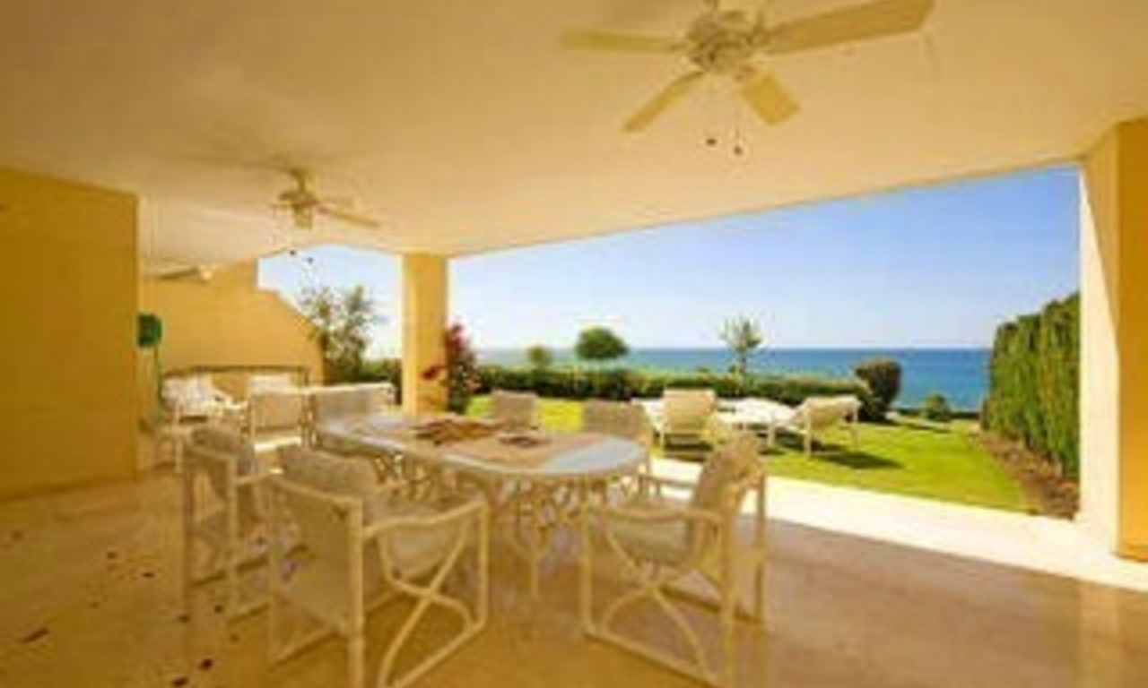 Beachfront Appartementen en Penthouse te koop, eerste lijn strand, Marbella - Cabopino 13