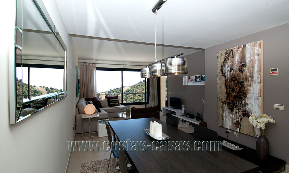 Te koop: Luxueus modern appartement in Marbella met spectaculair zeezicht 27369