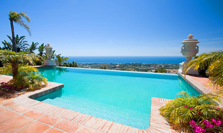Nieuwe luxe villa te koop in oost Marbella 0