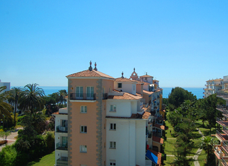 Beachside appartement te koop, tweede lijn strand, Puerto Banus - Marbella