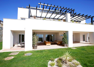 Luxe appartementen te koop op Golf resort te Marbella oost