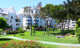 Dubbel appartment te koop in Playas del Duque – Beachfront Puerto Banus – Marbella 16