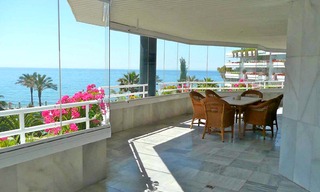 Beachfront appartement te koop, Golden Mile, Puerto Banus - Marbella 1