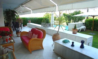 Beachfront luxe appartement te koop in Los Granados, Puerto Banus - Marbella 4