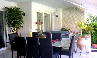 Beachfront luxe appartement te koop in Los Granados, Puerto Banus - Marbella 5