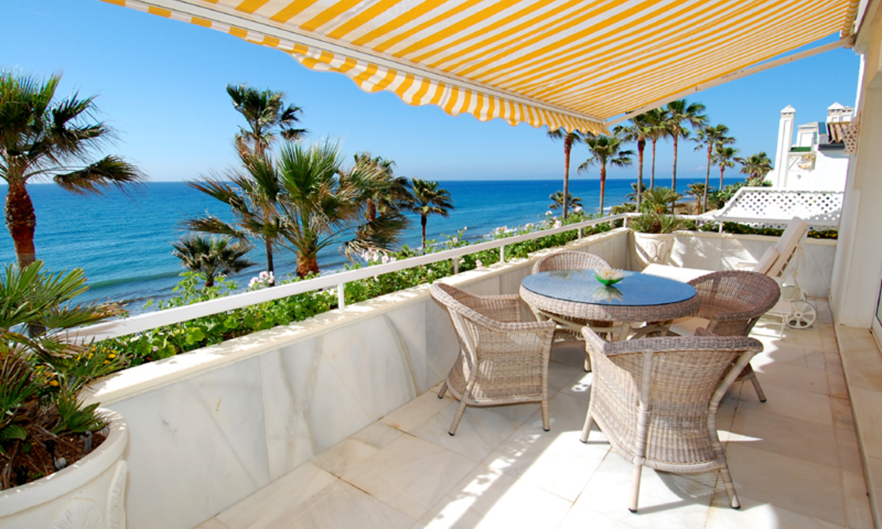 Penthouse appartement te koop, frontline beach, Marbella - Estepona 1