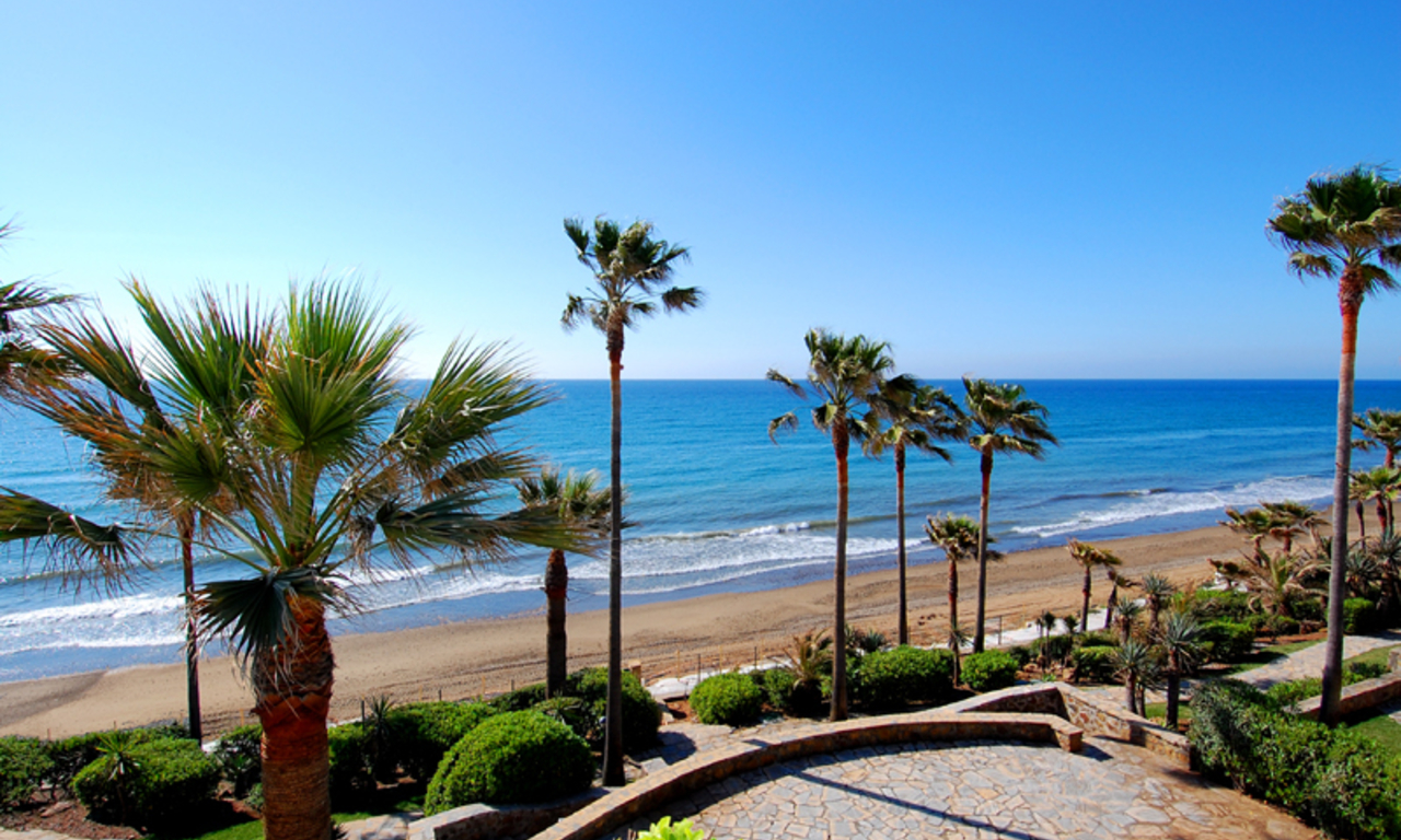 Penthouse appartement te koop, frontline beach, Marbella - Estepona 3