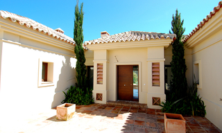 Nieuwe villa in een gated resort te koop in het gebied van Marbella - Benahavis 12