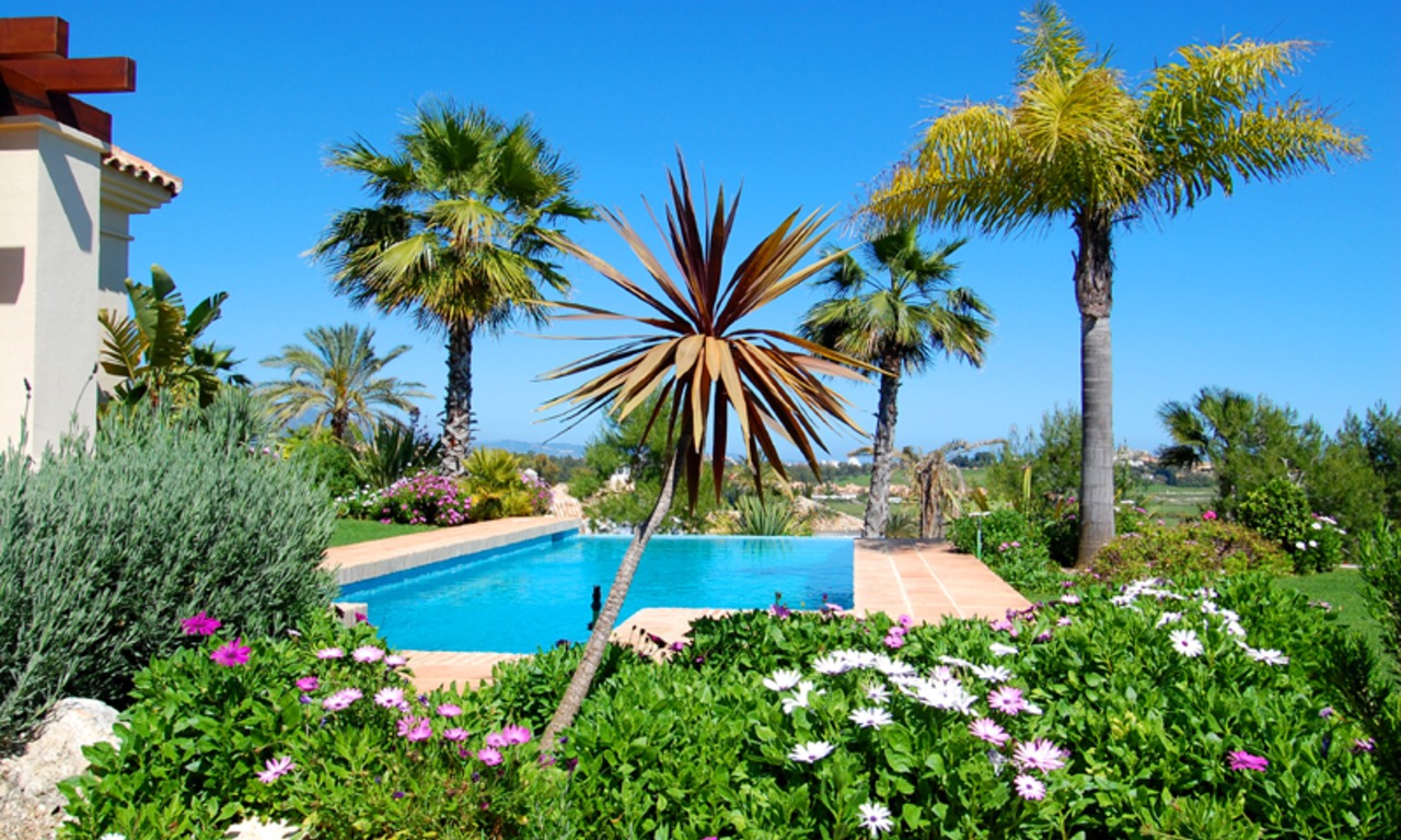 Nieuwe villa in een gated resort te koop in het gebied van Marbella - Benahavis 4